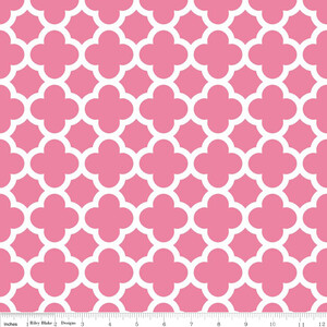 Riley Blake Quatrefoil HotPink