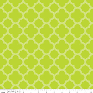 Riley Blake Sparkle Quatrefoil Lime